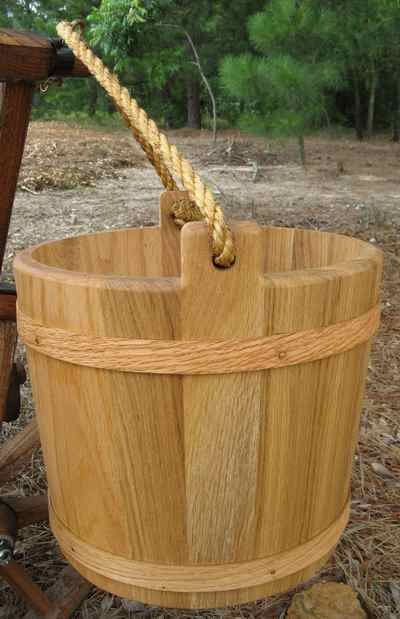 osk bucket with wooden band