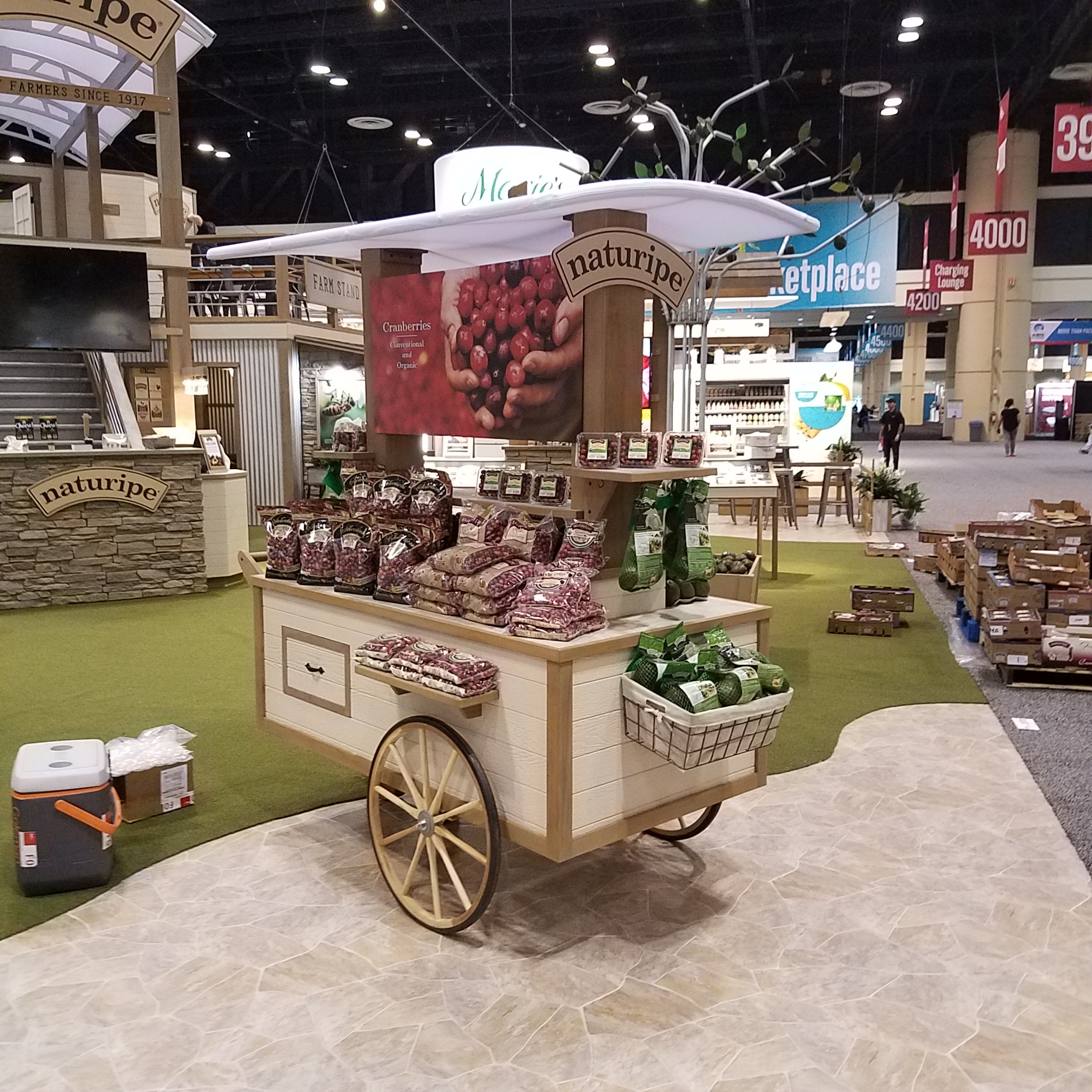 store display with light duty wagon wheels